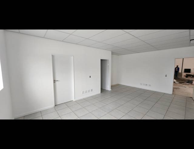 420M² WAREHOUSE TO LET IN RIVERGATE